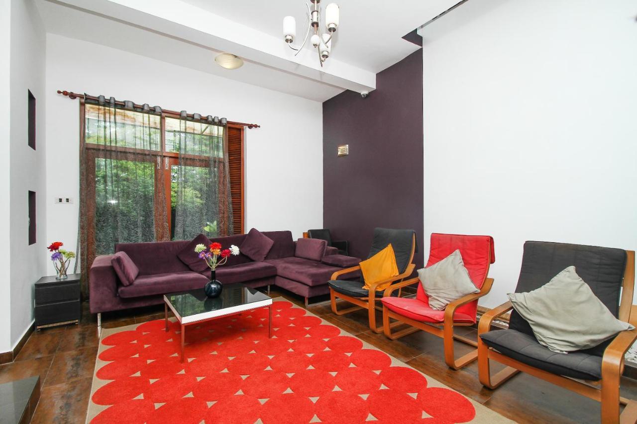 Oyo 437 Amali Residence Нугегода Екстер'єр фото